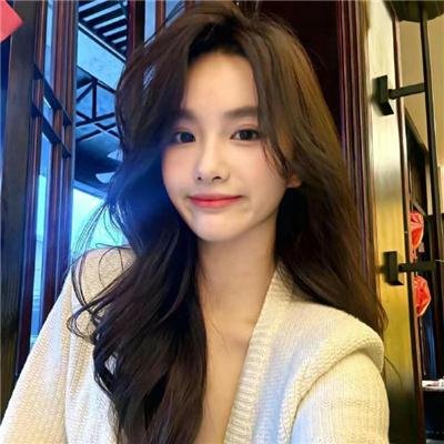 在澳门念书的女儿回村了